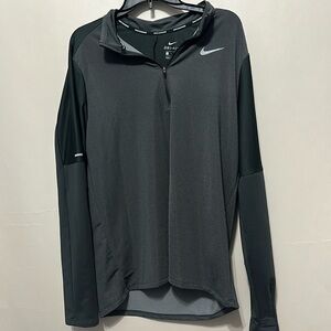 Nike Quarter Zip